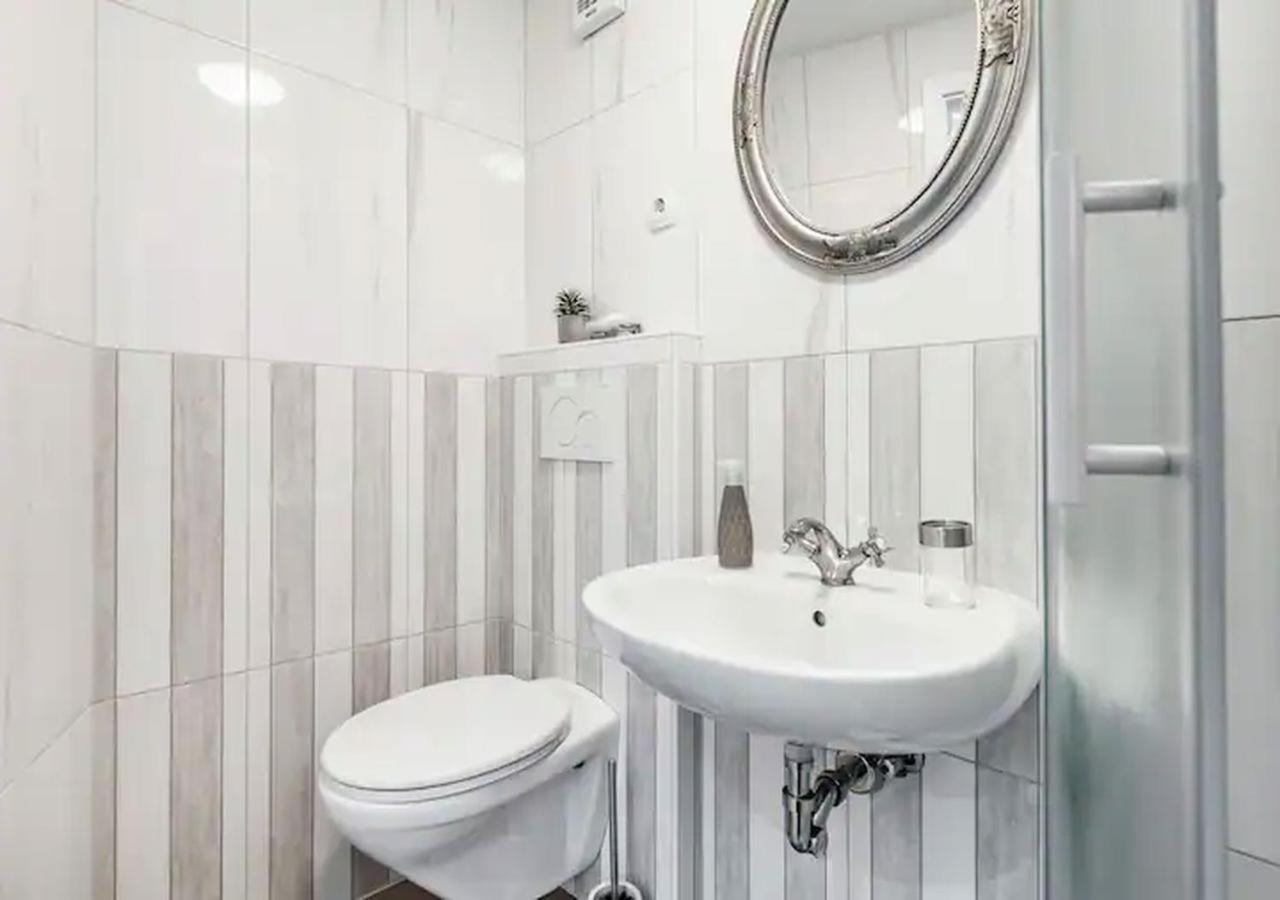 Blissful Loft Tivoli Lejlighed Ljubljana Eksteriør billede